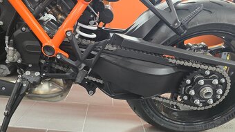 2024 KTM 1390 SUPER DUKE R EVO Orange za 19090€ chcete ho ? - 3