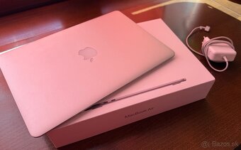 Predám MacBook Air 13,6" , 2017 - 3