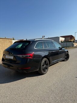 Škoda Superb Facelift 2.0 tdi dsg style - 3