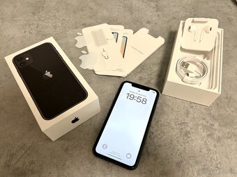 iPhone 11 64GB - 3