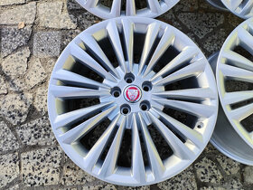 5x108 R19 --- JAGUAR XF - 3