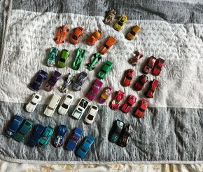 Hotwheels 40ks autíčok - 3