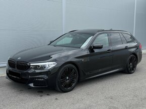 BMW 540d Touring xDrive M paket Harman/Kardon/Pano/Vetranie - 3