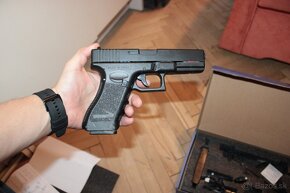 Airsoft, Glock - 3