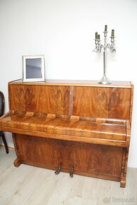 Piano klavir August Forster Petrof - 3