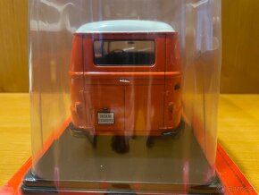 Dacia D6 Estafette - model auta 1:24 - 3