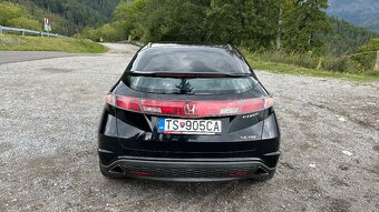 Honda Civic 2.2i-CTDi - 3