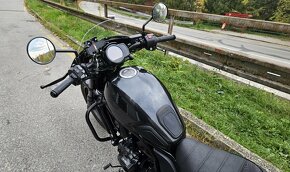 Honda Rebel 1100 - 3