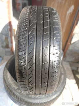 235/55R17 letné - 3