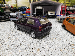 model auta VW Golf 3 VR6 Syncro Otto mobile 1:18 - 3