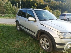 Suzuki Grand Vitara - 3