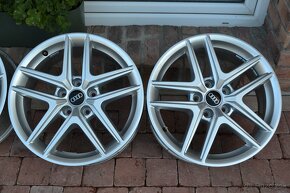 5x112 R17 Hlinikove disky Original Audi A4 b9 allroad - 3