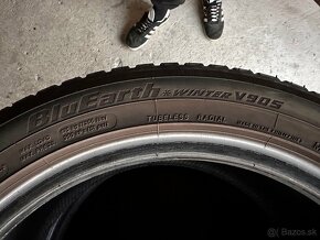 Predám zimne pneu Yokohama BluEarth  225/45 R17 - 3