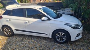 Hyundai i20, Cool 1.2  61.8kw - 3