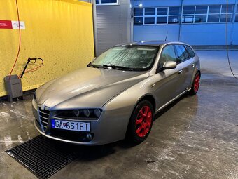 Rozpredam Alfa Romeo 159 2.0 jtd - 3