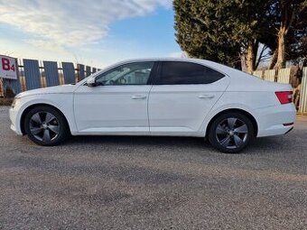 Škoda Superb 3 , 2.0 TDI 110kw Sportline - 3