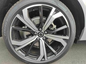 Letne pneumatiky Pirelli P Zero 255/40 R21 - 3