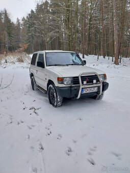 Predám Mitsubishi pajero 2,5GLX - 3