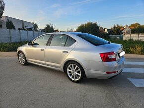 Škoda Octavia 2.0 TDI DSG 110Kw ELEGANCE - 3