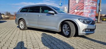 Volkswagen Passat Variant 2.0 TDI VirtualCockpitPanoramaA - 3