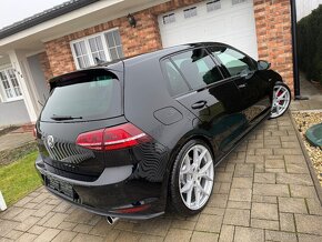 Volkswagen Golf VII GTI Performance 2.0 TSI 230PS - 3