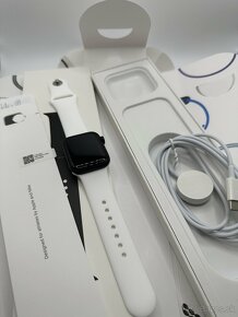 Apple watch Se 2. 40mm - 3