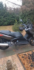 Yamaha x Max 125 - 3