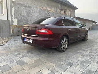 Predam Skoda Superb 2….rok.2009 2.0tdi (103kw) - 3