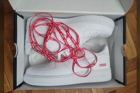 Nike Air Force 1 Low Supreme White - 3