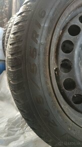 Disky plus zánovné zimné pneu Opel 205/55 R16 dot 3320 - 3