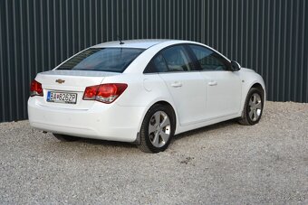 Chevrolet Cruze 1.8 SR voz, po rozvodoch - 3