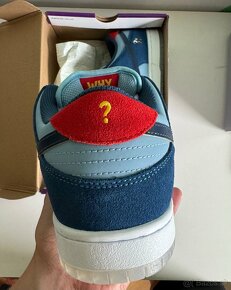 Nike SB Dunk Low "Why So Sad" - 3