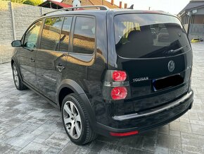 Volkswagen Touran 2.0TDI 125KW CROSS - 3