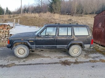 Jeep Grand Cherokee - 3