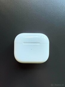 Apple AirPods 3 biele - 3