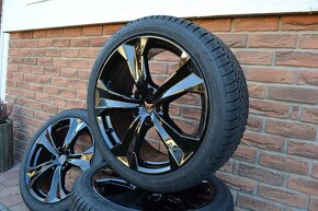 5x112 R19 Zimna sada Cupra Formentor + 245/40 R19 Dunlop - 3