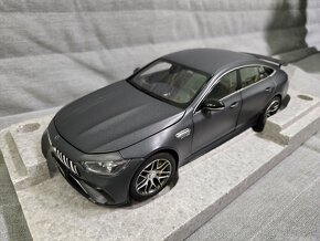 Modely Mercedes Benz 1:18 - 3