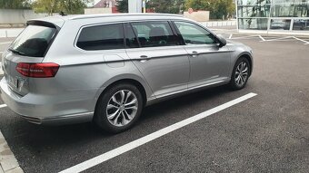 Volkswagen Passat Variant 2.0 TDI BMT Highline DSG - 3