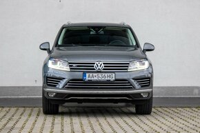 Volkswagen Touareg 3.0 TDI R line - 3