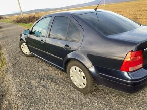 Volkswagen Bora 1.9 TDi - 3