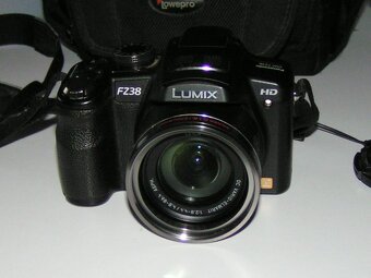 Panasonic Lumix DMC-FZ38 - 3