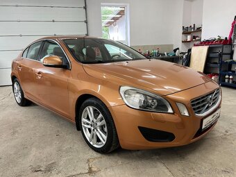 Volvo S60 2.0D 120KW AUTOMAT KŮŽE TOP 1.MAJITEL+SADA KOL - 3