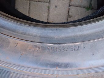 Hankook 185/65R15 - 3