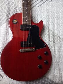 Gibson Les Paul - 3