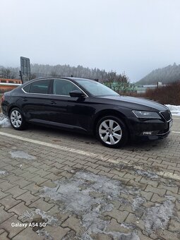 Predám Skoda super 2.0TDI 110KW 150 K - 3