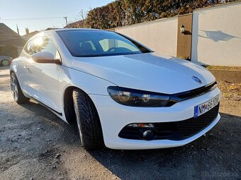 Predám VW Scirocco r.v. 2011 - 3