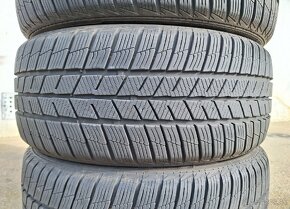 Zimne pneu 225/50 R17 H XL Barum Polaris 5 - 3