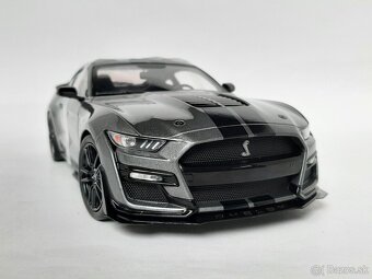 1:18 - Ford Mustang Shelby GT500 (2020) - Solido - 1:18 - 3