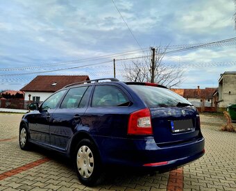 Škoda Octavia Combi 1.6 TDI CR Ambiente Max R.V.2013. - 3