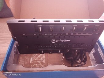 USB hub MANHATTAN - 28 portov - 3